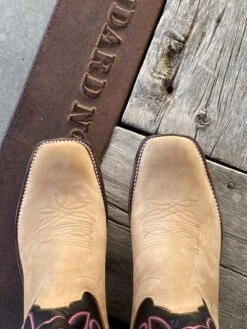 Olathe Boot Co. | Teak Crazyhorse/Black Glove Boot -Western Cowboy Equipment Shop IMG 5942