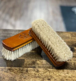 M&F | Gray Boot Brush