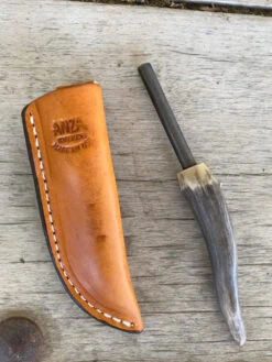 Anza | Ferro Rod Fire Starter